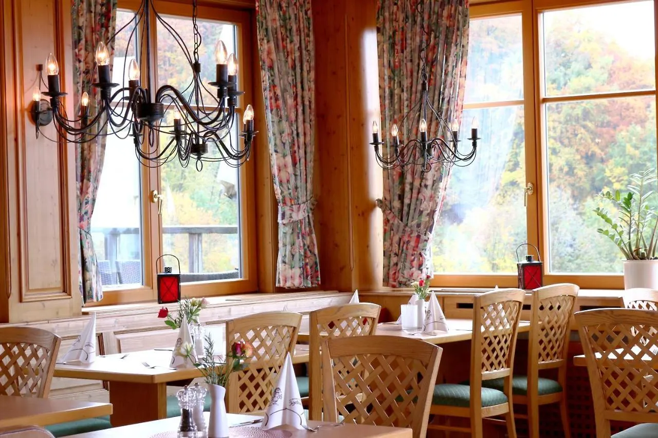 Berggasthof Hotel Igelwirt Schnaittach 3*,  Niemcy